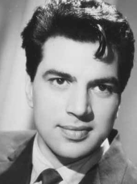 'हमेशा के लिए केवल एक ही धरम जी रहेंगे', करण जौहर ने धर्मेंद्र को दी श्रद्धांजलि