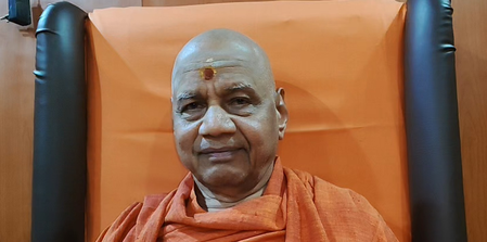 अयोध्या में ध्वजारोहण से पहले साधु-संतों ने पीएम मोदी के योगदान को बताया ‘अतुलनीय’