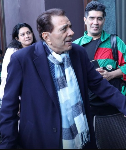Manish Malhotra mourns the death of Dharmendra: Huge loss to Indian cinema