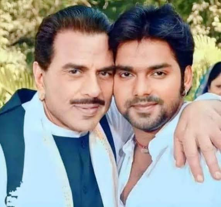 'आज से सिनेमा के आंगन सूना पड़ गइल',  पवन सिंह, रवि किशन समेत भोजपुरी सितारों ने दी धर्मेंद्र को श्रद्धांजलि