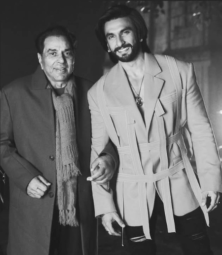 Deepika Padukone, Ranveer Singh reach crematorium to bid Dharmendra a final goodbye Deepika Padukone, Ranveer Singh reach crematorium to bid Dharmendra a final goodbye