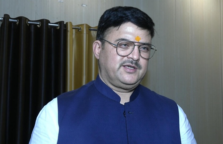 ध्वजारोहण के लिए अयोध्या सज-धज कर तैयार, मेयर गिरीशपति त्रिपाठी ने दी कार्यक्रम की जानकारी