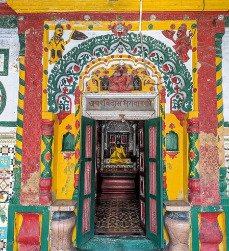 4.64 करोड़ की मेगा डेवलपमेंट योजना से बदलेगा अलीगंज का 101 साल पुराना रविदास मंदिर