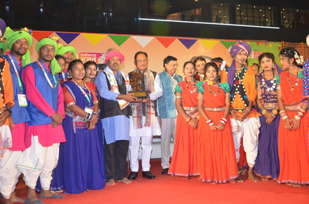 भारत मंडपम में लोक कलाकारों की मनमोहक प्रस्तुति से गूंजा छत्तीसगढ़