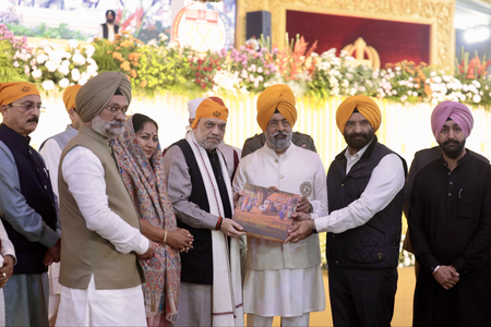 गुरु तेग बहादुर जी का जीवन साहस और बलिदान की अमर गाथा है केंद्रीय मंत्री अमित शाह