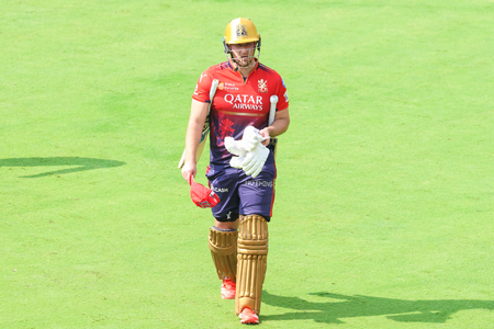 महंगी कीमत की वजह से लियाम लिविंगस्टोन को आरसीबी ने किया रिलीज अनिल कुंबले