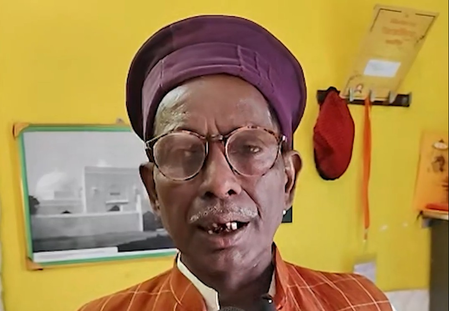 राम मंदिर के ध्वजारोहण कार्यक्रम में शामिल हुए इकबाल अंसारी, प्रधानमंत्री मोदी की सराहना की