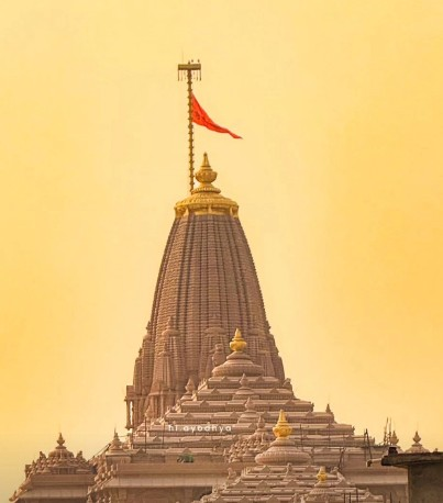 अयोध्या राम मंदिर में ध्वजारोहण पर भोजपुरी कलाकारों ने सोशल मीडिया पर जताई खुशी