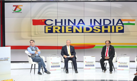 <div>Beijing willing to be India's partner in pursuit of modernisation: China's envoy</div>