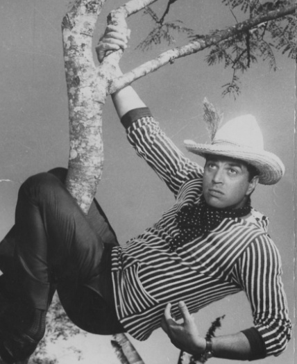 Chandan Roy Sanyal remembers Dharmendra, reflects on icon’s first Bangla film ‘Paari’ Chandan Roy Sanyal remembers Dharmendra, reflects on icon’s first Bangla film ‘Paari’