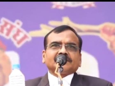 मध्य प्रदेश आईएएस संतोष वर्मा के ब्राह्मणों की बेटी वाले बयान पर रोष, थाने में शिकायत