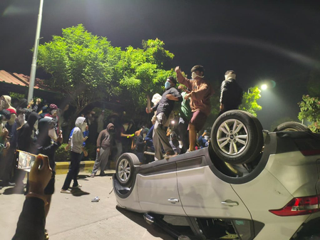 सीहोर के वीआईटी विश्वविद्यालय में फैली पीलिया, छात्रों ने किया हंगामा व तोड़फोड़