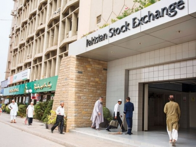 Delisting from Pakistan Stock Exchange erodes price discovery, competitiveness: Report