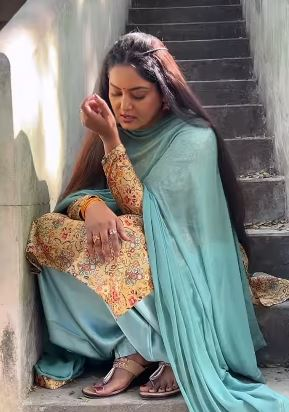 अंजना सिंह ने सादगी से जीता फैंस का दिल, बाखुदा तुम ही हो गाने पर बनाया वीडियो