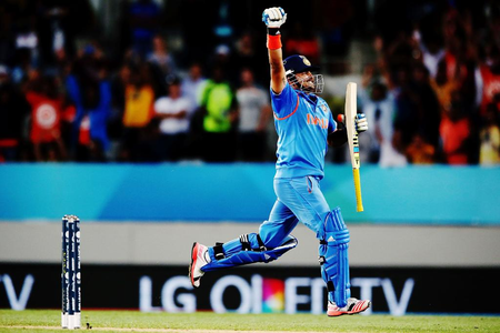 सुरेश रैना एक खुशमिजाज खिलाड़ी, जिसने क्रिकेट में बनाए अनूठे रिकॉर्ड्स सुरेश रैना एक खुशमिजाज खिलाड़ी, जिसने क्रिकेट में बनाए अनूठे रिकॉर्ड्स