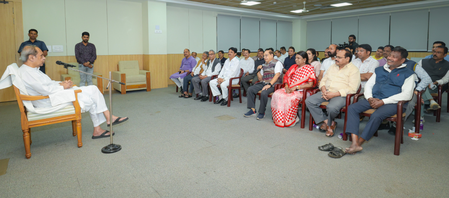 नवीन पटनायक की अध्यक्षता में बीजू जनता दल के विधायक दल की बैठक, भाजपा को घेरा