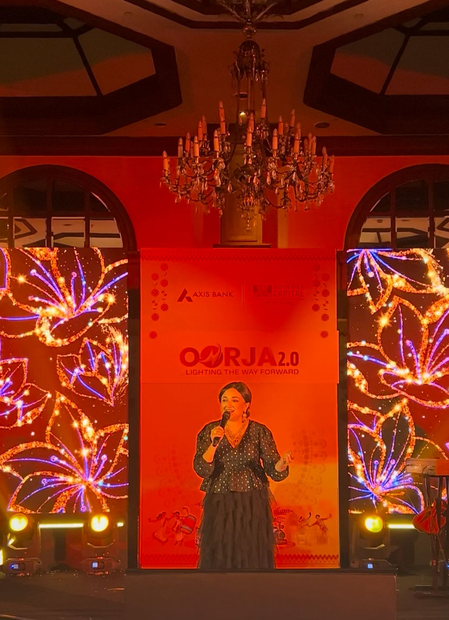 Monali Thakur pays tribute to Dharmendra with a heartfelt rendition of 'Aap Ki Nazron Ne Samjha’ Monali Thakur pays tribute to Dharmendra with a heartfelt rendition of 'Aap Ki Nazron Ne Samjha’