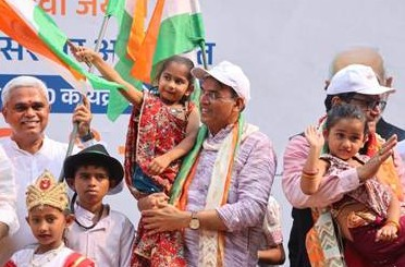 सरदार पटेल की 150वीं जयंती  गुजरात में तीसरे दिन भी यात्रा, केंद्रीय मंत्री ने युवाओं को सराहा