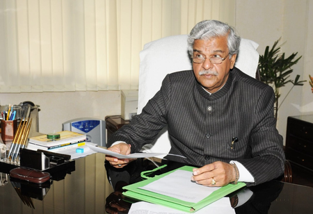 पूर्व केंद्रीय मंत्री श्रीप्रकाश के निधन पर राहुल गांधी, मल्लिकार्जुन खड़गे सहित कांग्रेस नेताओं ने जताया शोक