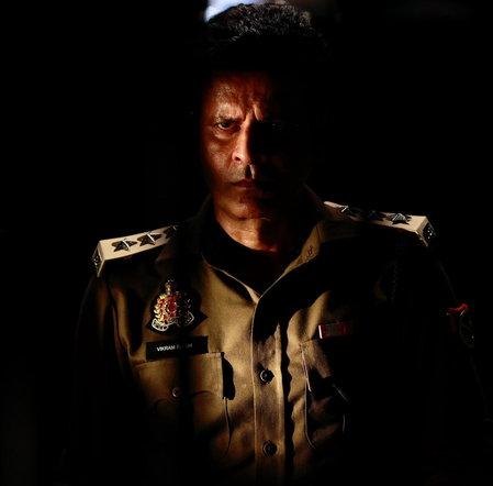 <div>Ram Gopal Varma drops a moment of Manoj Bajpayee from 'Police Station Mein Bhoot'</div>
