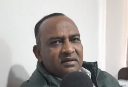 राजनीति में सेवा की भावना समाप्त, सिर्फ कुर्सी के लिए लोग परेशान राजद नेता सर्वजीत राजनीति में सेवा की भावना समाप्त, सिर्फ कुर्सी के लिए लोग परेशान राजद नेता सर्वजीत