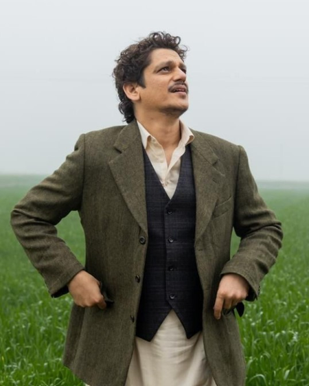 विजय वर्मा को गुलजार साहब से मिला ऑटोग्राफ, एक्टर ने दर्शकों से शेयर की खुशी विजय वर्मा को गुलजार साहब से मिला ऑटोग्राफ, एक्टर ने दर्शकों से शेयर की खुशी