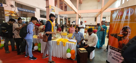 काशी तमिल संगमम् 4.0 छात्रों का पहला दल कन्याकुमारी से वाराणसी के लिए हुआ रवाना काशी तमिल संगमम् 4.0 छात्रों का पहला दल कन्याकुमारी से वाराणसी के लिए हुआ रवाना