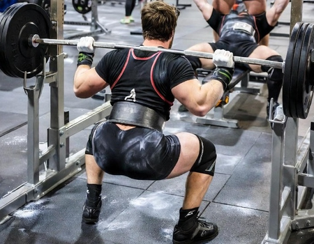 योगी सरकार की खेल नीति का कमाल  गुरु-शिष्य की जोड़ी ने कोलंबो में जीते मेडल, देश का नाम किया रोशन