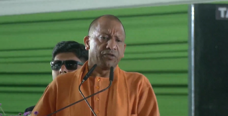 गीडा के 36वें स्थापना दिवस समारोह में बोले सीएम योगी, अब यूपी में गुंडागर्दी और माफियाराज नहीं चलता गीडा के 36वें स्थापना दिवस समारोह में बोले सीएम योगी, अब यूपी में गुंडागर्दी और माफियाराज नहीं चलता