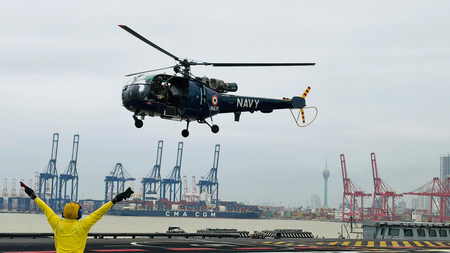 Land, air and sea — India works closely with Sri Lanka as 'Operation Sagar Bandhu' goes full throttle (Ld) Land, air and sea — India works closely with Sri Lanka as 'Operation Sagar Bandhu' goes full throttle (Ld)