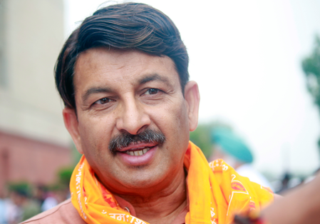 Manoj Tiwari slams Madani’s ‘jihad’ comment; Mahant Raju Das calls it distorted thinking
