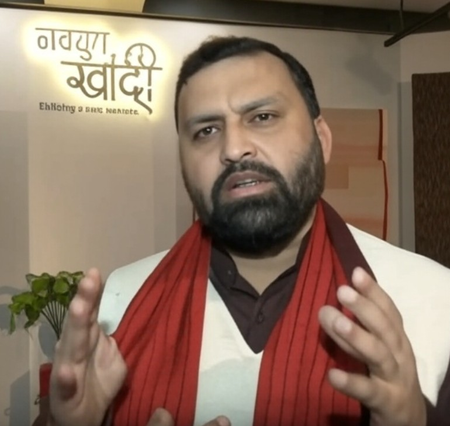 पीएम मोदी की ब्रांडिंग पावर से खादी को मिली नई पहचान केवीआईसी चेयरमैन