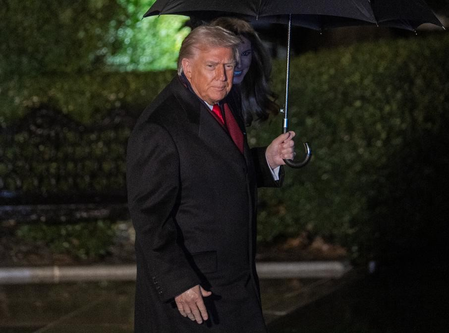 Trump declares Venezuela airspace closed after threatening land action Trump declares Venezuela airspace closed after threatening land action