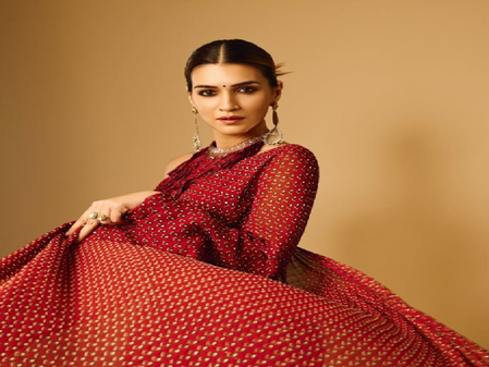 तेरे इश्क में फैंस पर छाया मुक्ति का जादू, तारीफ सुन भर आया एक्ट्रेस कृति सेसन का दिल तेरे इश्क में फैंस पर छाया मुक्ति का जादू, तारीफ सुन भर आया एक्ट्रेस कृति सेसन का दिल