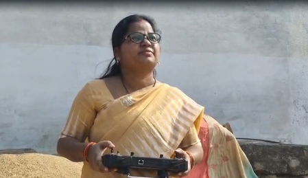 दुर्ग की जागृति साहू मशरूम लेडी से बनी ड्रोन दीदी, महिलाओं के लिए प्रेरणा