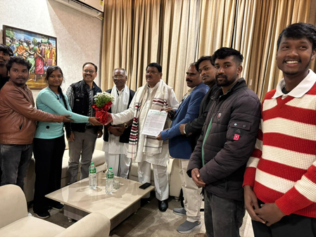 झारखंड आदिवासी समुदाय से जुड़े मुद्दों पर केंद्रीय मंत्री से मिला प्रतिनिधिमंडल