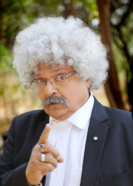 मैं गलत पते पर आ गया हूं, इन चंद शब्दों ने बदल दी राकेश बेदी की पूरी जिंदगी मैं गलत पते पर आ गया हूं, इन चंद शब्दों ने बदल दी राकेश बेदी की पूरी जिंदगी