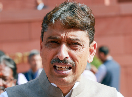 Cong, SP call Humayun Kabir 'BJP's agent', accuse him of fueling division Cong, SP call Humayun Kabir 'BJP's agent', accuse him of fueling division