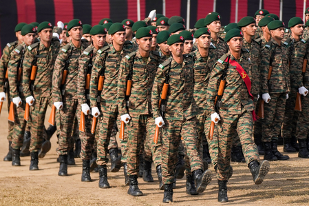 भारत और बांग्लादेश के लिए खास है 16 दिसंबर का दिन, पाकिस्तान के 90 हजार सैनिकों को घुटनों पर लाई थी भारतीय सेना भारत और बांग्लादेश के लिए खास है 16 दिसंबर का दिन, पाकिस्तान के 90 हजार सैनिकों को घुटनों पर लाई थी भारतीय सेना