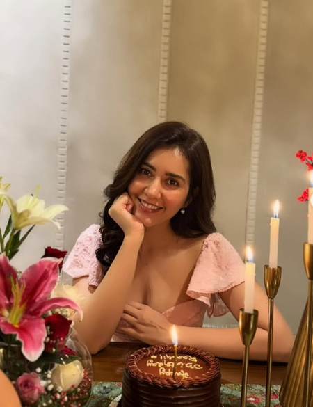 राशि खन्ना ने जताया फैंस का आभार, बोलीं- बेहद खास रहा यह जन्मदिन