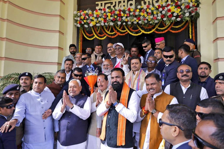 बिहार विधानसभा सत्र एनडीए नेताओं ने दिया जनता को भरोसा- विकास की योजनाओं को धरातल पर उतारेंगे