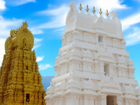रहस्यों से भरा है तिरुपति बालाजी मंदिर, जानें क्यों श्रीवेंकटेश्वर स्वामी को एक साथ साड़ी और धोती पहनाई जाती है
