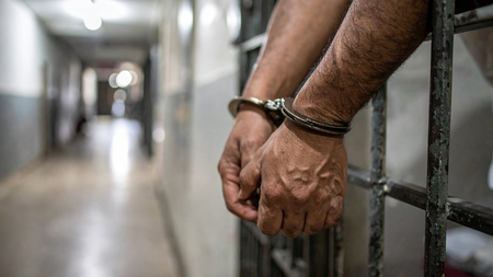 अहमदाबाद क्राइम ब्रांच की बड़ी कार्रवाई, ड्रग्स के साथ पति-पत्नी गिरफ्तार