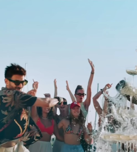 इस तरह शूट हुआ तू मेरी मैं तेरा मैं तेरा तू मेरी का टाइटल ट्रैक, रेमो ने पोस्ट किया बीटीएस वीडियो