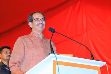 महाराष्ट्र में स्थानीय निकाय चुनाव पैसा फेंको, तमाशा देखो मॉडल पर चल रहा उद्धव ठाकरे महाराष्ट्र में स्थानीय निकाय चुनाव पैसा फेंको, तमाशा देखो मॉडल पर चल रहा उद्धव ठाकरे