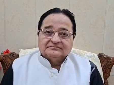 संचार साथी पर घमासान, सपा नेता एचटी हसन बोले-सरकार हर भारतीय पर कर रही शक