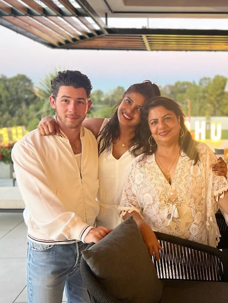 <div>Priyanka Chopra's mother Madhu Chopra wishes daughter and SIL Nick Jonas on their 7th wedding anniversary</div>