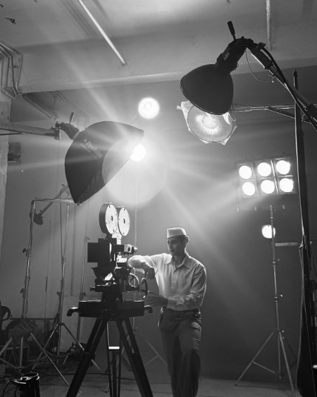 सिद्धांत चतुर्वेदी ने वी. शांताराम के लिए फैंस को कहा शुक्रिया सिद्धांत चतुर्वेदी ने वी. शांताराम के लिए फैंस को कहा शुक्रिया