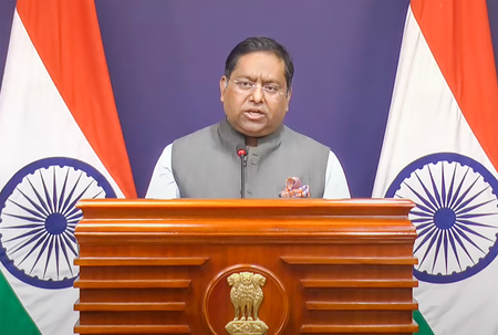 फिर बेनकाब हुआ पाकिस्तान, श्रीलंका राहत मिशन पर भारत ने निकाली फर्जी दावों की हवा