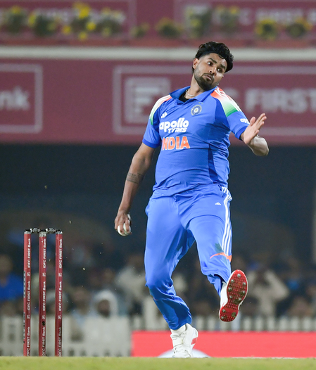 हर्षित राणा को आईसीसी ने लगाई फटकार, रांची वनडे से जुड़ा है मामला